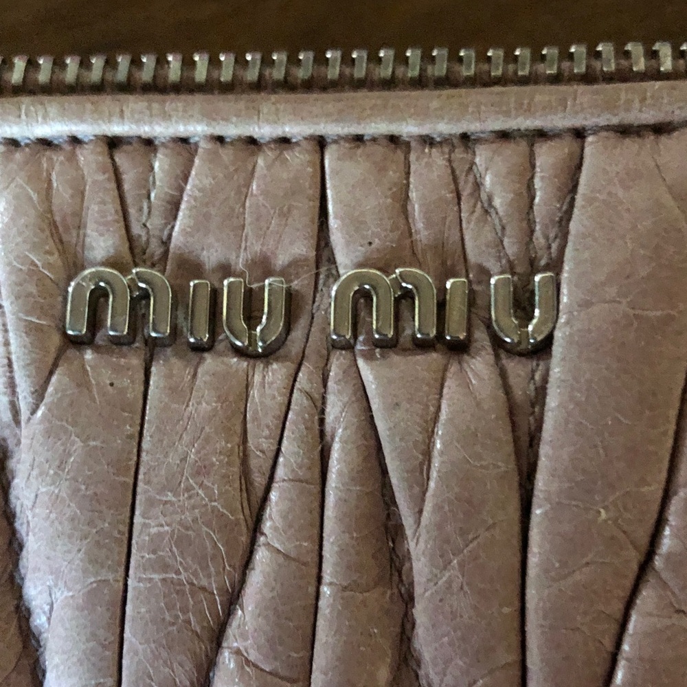 Miu Miu Quilted Light Pink matelassé Shoulder crossbody Bag with Chain Strap - Picture 2 of 10